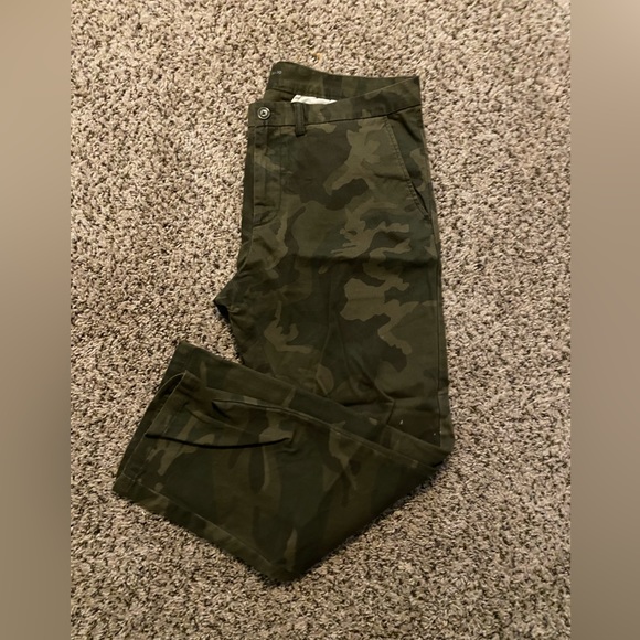 Old Navy Pants Old Navy Camouflage Pants 38x3 Poshmark